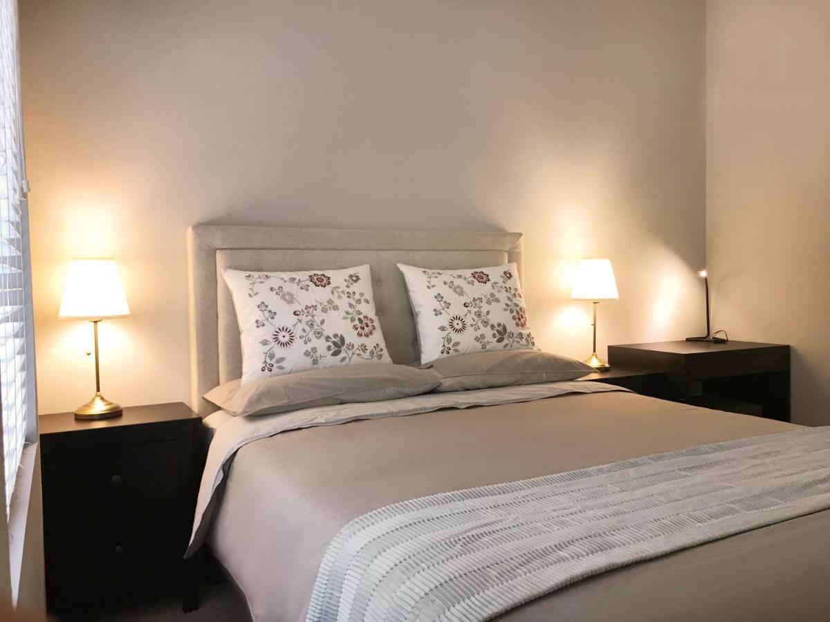 Perfect Apt Near Ucla W Parking Gym Pool Wifi In Westwood B3 Los Angeles Bagian luar foto
